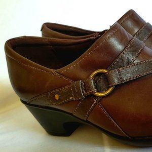 Clark's Collection clog shoe